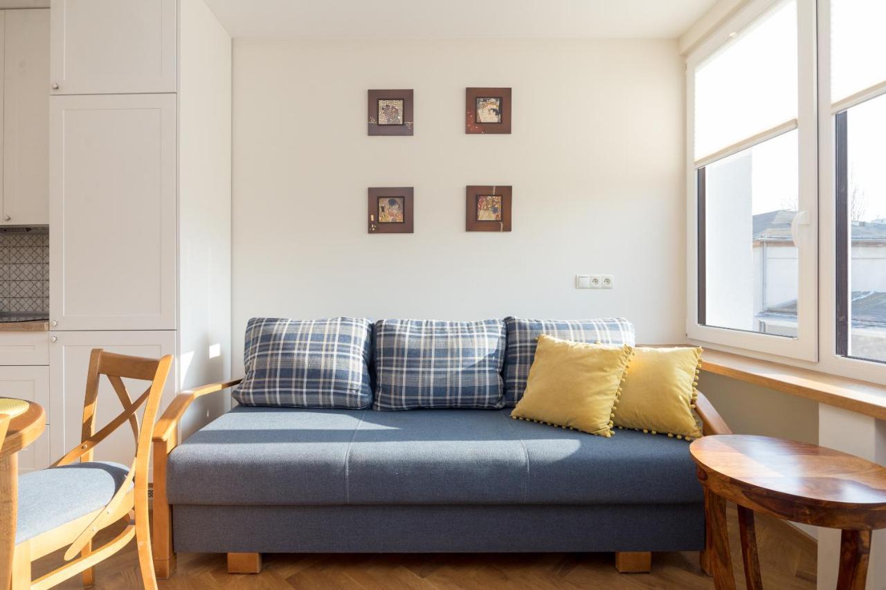 Piekna 2-Bedroom Apartment Varsovie Extérieur photo